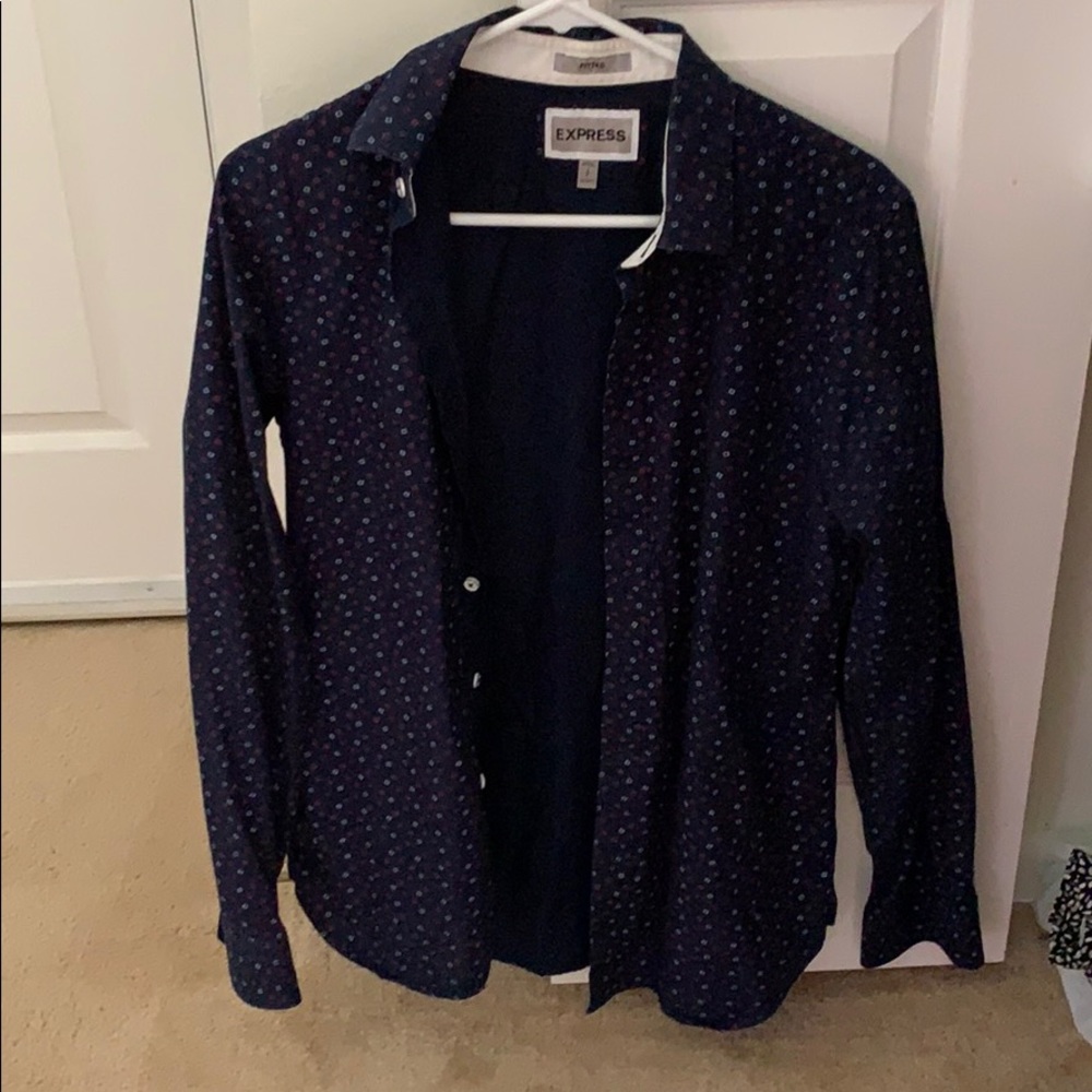 Men’s navy blue button up!